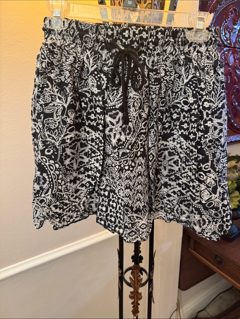 Xhilaration Black and White Printed Mini Skirt